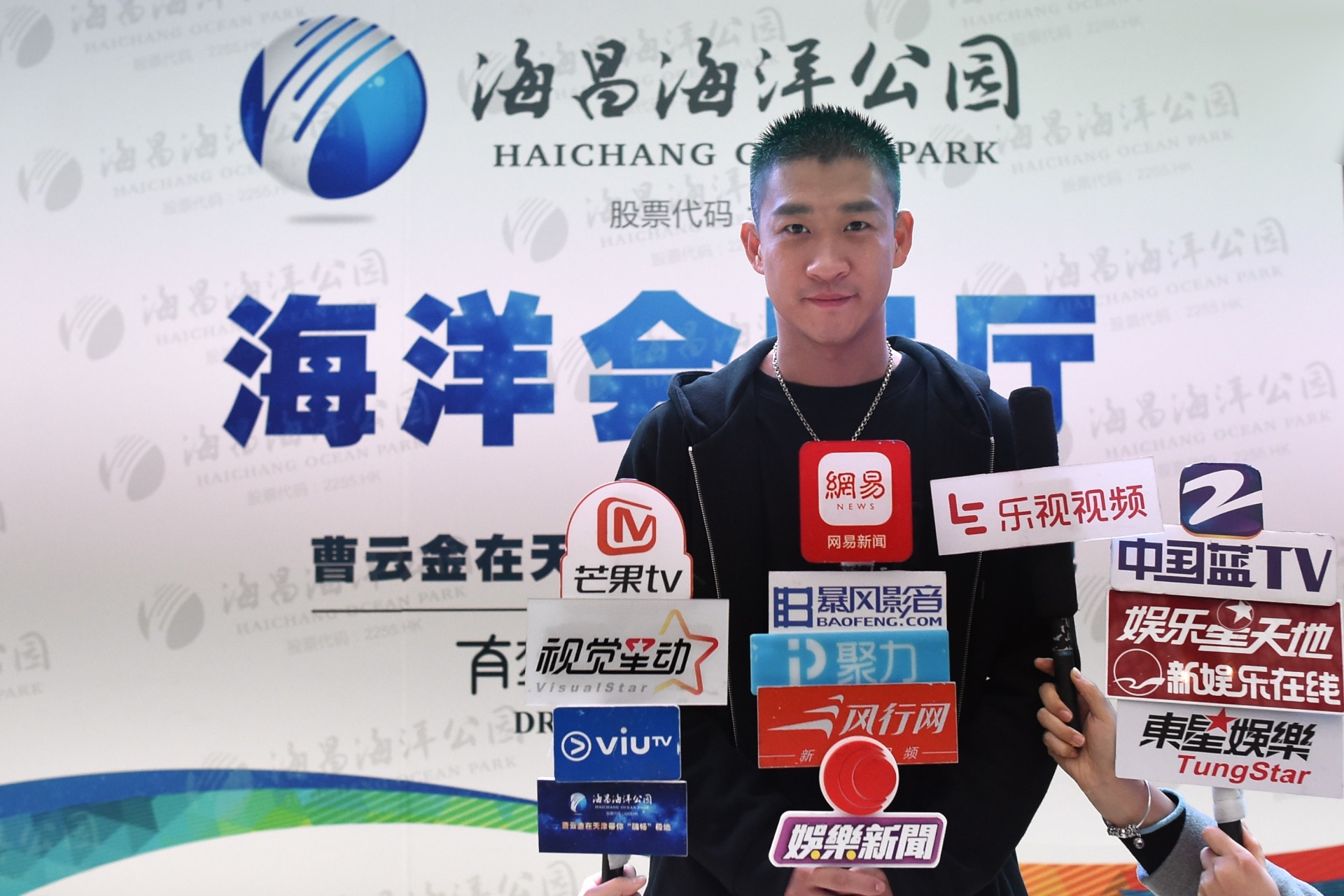 冰球突破-冰球电游豪华版_MG冰球游戏