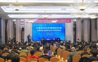 冰球突破-冰球电游豪华版_MG冰球游戏