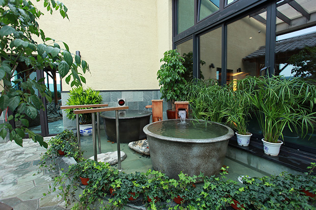 yantai_Hot_Spring_theme_pool002