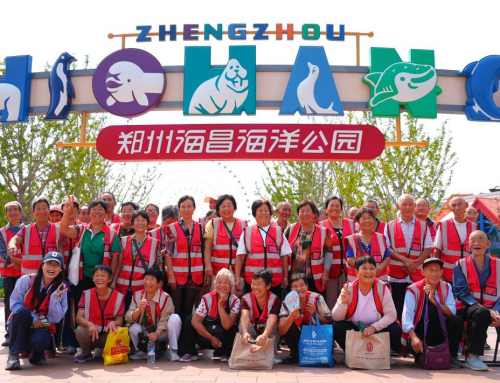 郑州冰球突破海洋公园暖心公益行，，，携手“97村长小芳”带老人重返童年